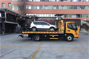 扎鲁特旗汽车紧急补胎换胎救援