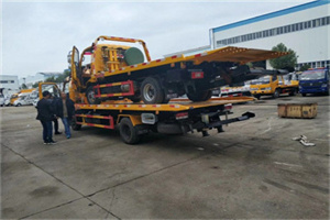 扎鲁特旗同城汽车补胎